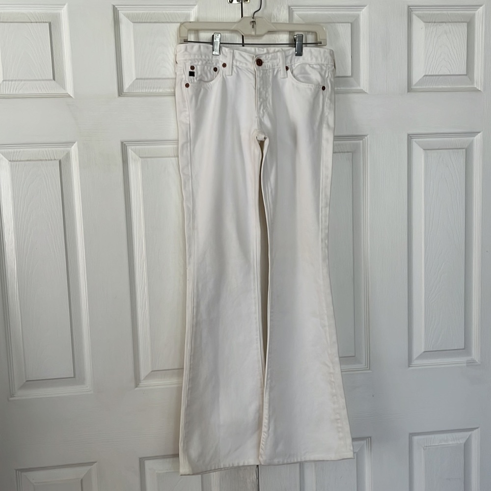 AG Flare bell bottom Jeans White  26R low rise